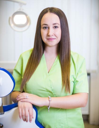 Zsögön-Bögözi Andrea - Chief dental assistant, dental hygienist