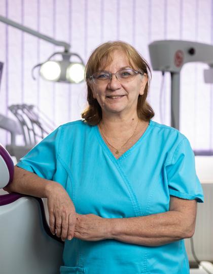 Dr. Kutvölgyi Ida - Fogszakorvos, Lágylézer specialista Dr. Kutvölgyi Ida - Fogszakorvos, Lágylézer specialista
