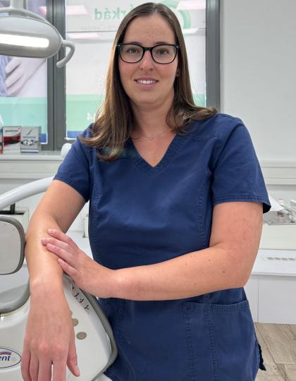 Dr. Pénzes Dorottya - Oral surgeon Dr. Pénzes Dorottya - Oral surgeon