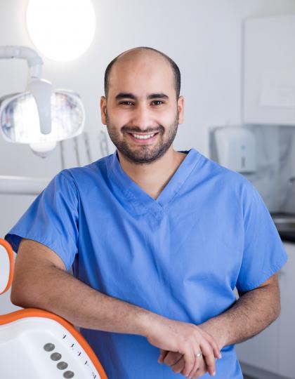 Dr. Al Baseeri Abdullah - Haifa Dent1-Vezető Orvos, Fogorvos Dr. Al Baseeri Abdullah - Haifa Dent1-Vezető Orvos, Fogorvos