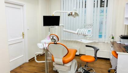 Teleki Dental